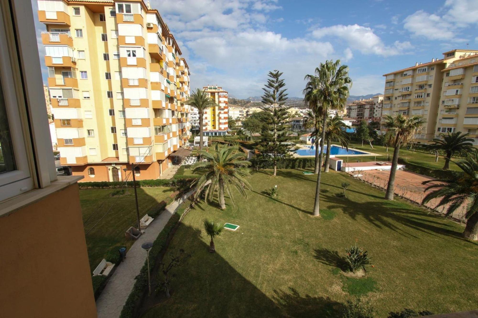 Apartamento Valencia At Home Торокс Екстериор снимка