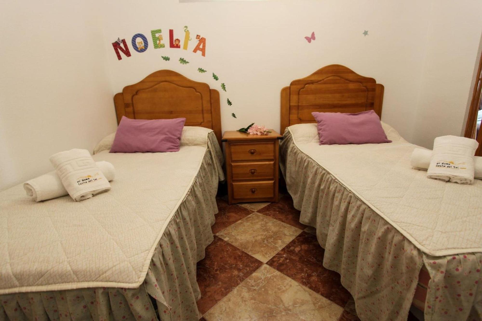 Apartamento Valencia At Home Торокс Екстериор снимка